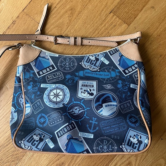 Disney Parks Dooney & Bourke Cruise Line Purse - Picture 2 of 6